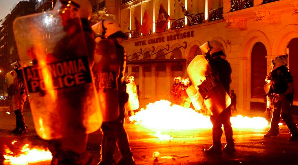 Беспорядки в Греции 15-16 июля (фото, видео)