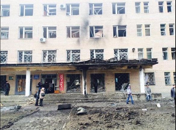 Донецке под обстрел попала больница №27