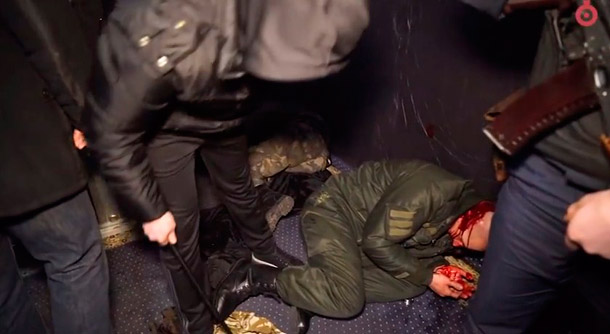 В Одессе избили активистов Правого Сектора и взорвали их офис